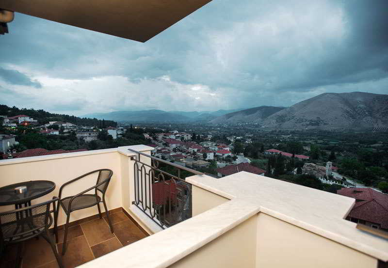 Theasis Hotel Paramythia Esterno foto